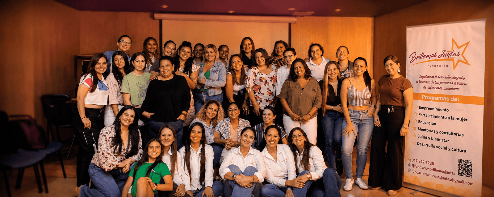 Equipo de la Fundación Brillemos Juntas en acción
